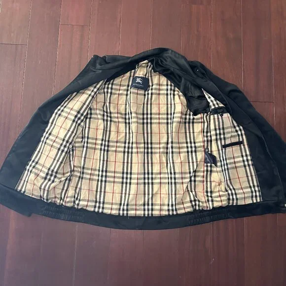 Burberry Nova Check Lined Bomber Jacket – Black Medium 8.5/10 Condition - Picture 9 of 12
